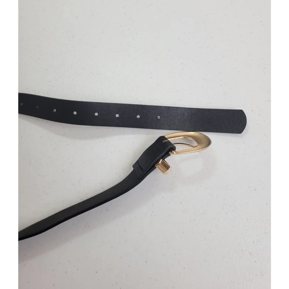 Casual Belt‎ with Gold Buckle Black Faux Leather Pebbled Western Women's 28-33